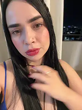 Snapshot of GeorginaJones chatting on 02-03-25, 11:58 GeorginaJones online show from 02-03-25, 11:58