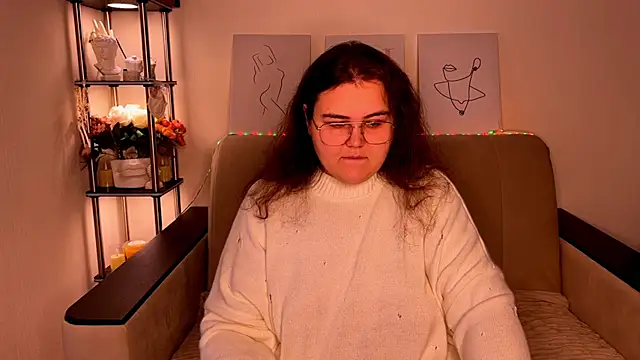 Curvy Jane online show from 12-12-24, 07:19