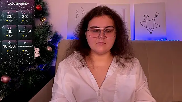 Curvy Jane online show from 12-17-24, 08:34