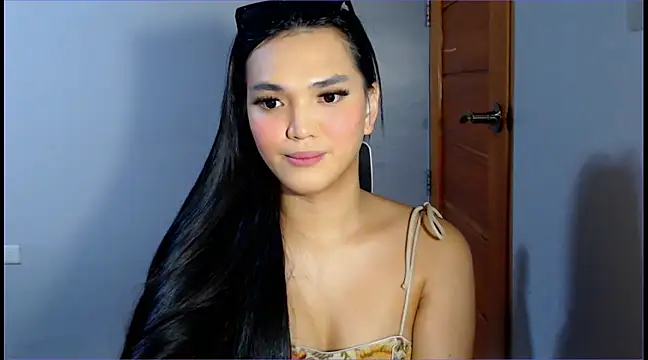 WONDERWOMAN2023 online show from 12-26-24, 01:43