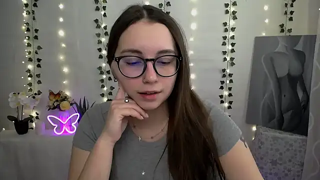 SweetPrincess  online show from 02-25-25, 06:36