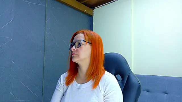 Britney taylor  online show from 03-24-26, 08:47