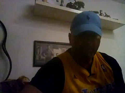 XLstrong online show from 07-19-26, 04:27
