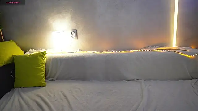 Snapshot of mary_shiota chatting on 01-13-25, 05:01 mary shiota online show from 01-13-25, 05:01