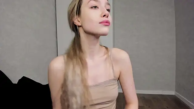 Snapshot of mary_shiota chatting on 10-23-25, 06:06 mary shiota online show from 10-23-25, 06:06