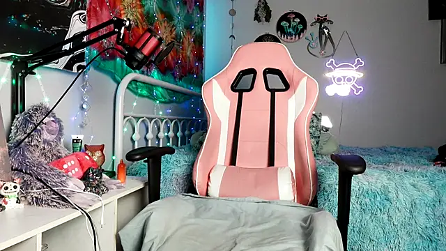 baebaeblueXXX online show from 11-28-25, 03:25