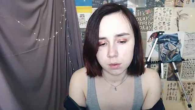 VeryVeryVeryShy  online show from 01-11-25, 06:24