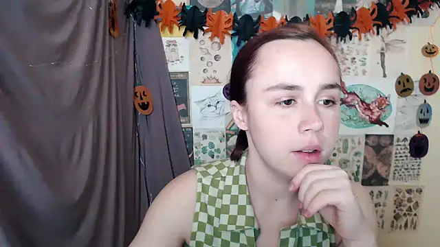 VeryVeryVeryShy  online show from 10-10-25, 06:12