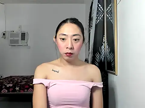 ErikaJayne4u online show from 02-05-26, 05:01