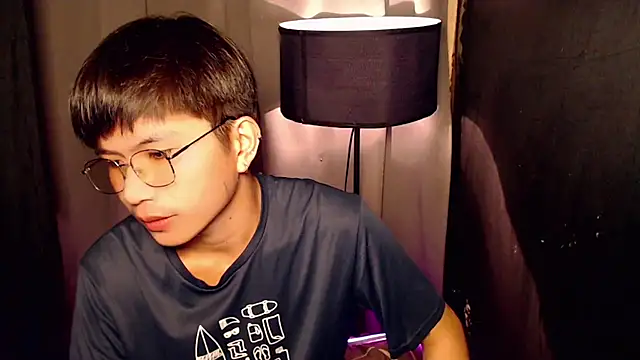 Sexy Handsome Drex online show from 02-28-25, 08:42