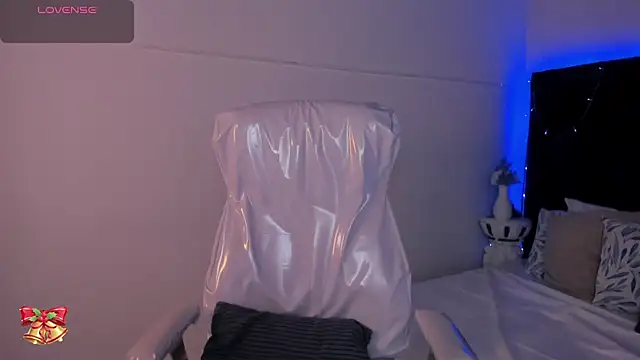 lauren fit online show from 02-15-25, 02:33