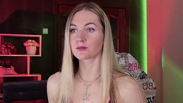 Snapshot of Hello_Lisha chatting on 10-23-25, 08:35 Hello Lisha online show from 10-23-25, 08:35