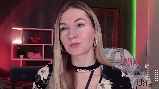 Snapshot of Hello_Lisha chatting on 11-11-25, 08:14 Hello Lisha online show from 11-11-25, 08:14