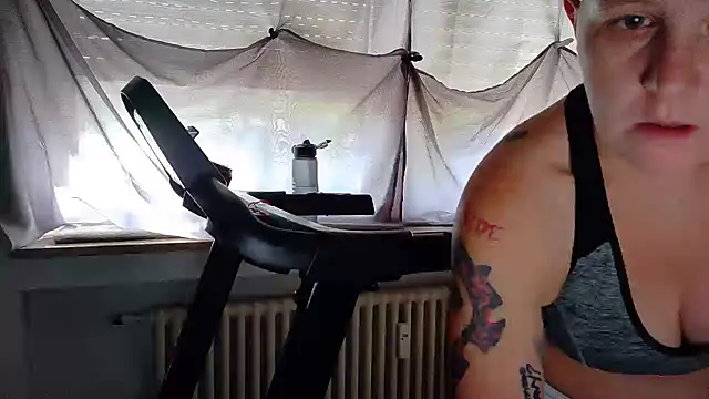 wetgerman 2 online show from 07-04-26, 07:36
