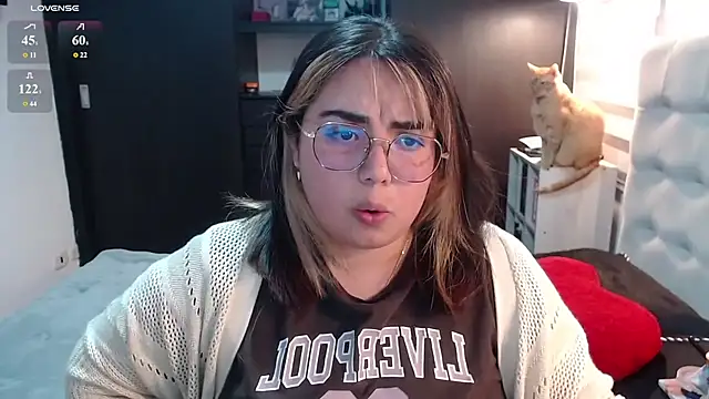 yini angel online show from 06-18-26, 11:09
