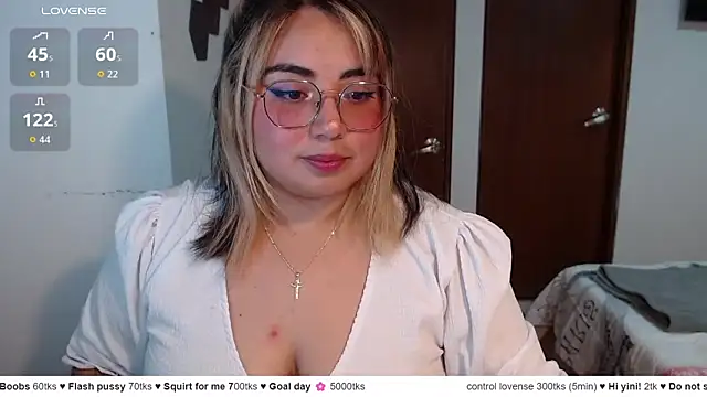 yini angel online show from 06-23-26, 03:15