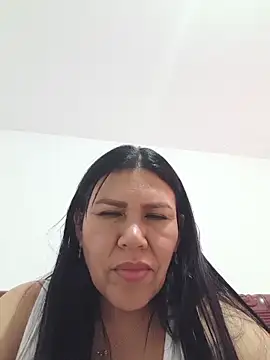 AgathaPember online show from 02-10-26, 03:16