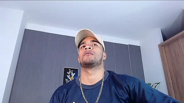 Bigcock 21cm  online show from 03-14-25, 08:17