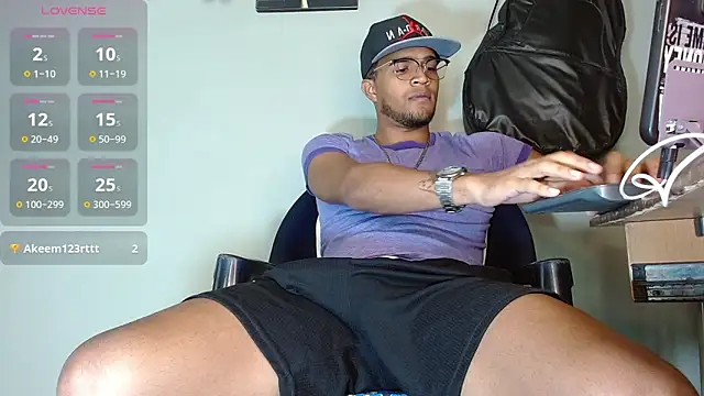 Bigcock 21cm  online show from 11-15-25, 06:48