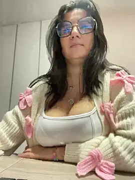 SWEETLILY18 online show from 01-28-25, 11:28