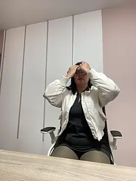 SWEETLILY18 online show from 02-27-25, 11:31