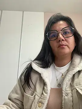 SWEETLILY18 online show from 03-21-25, 02:29