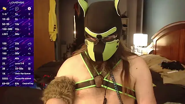 Snapshot of kinkywolf429 chatting on 10-28-25, 05:59 kinkywolf429 online show from 10-28-25, 05:59