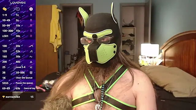 Snapshot of kinkywolf429 chatting on 12-15-25, 06:34 kinkywolf429 online show from 12-15-25, 06:34