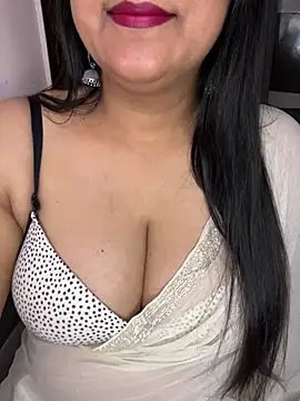 Zoya Varma004 online show from 03-08-26, 06:28