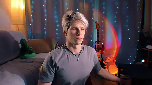 Breston Sweet online show from 12-19-25, 06:42