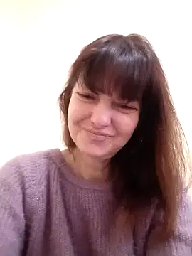 Snapshot of TiAmorre chatting on 01-07-25, 10:43 TiAmorre online show from 01-07-25, 10:43