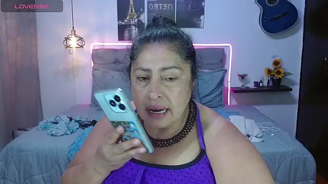 Keyla01  online show from 04-18-26, 12:42