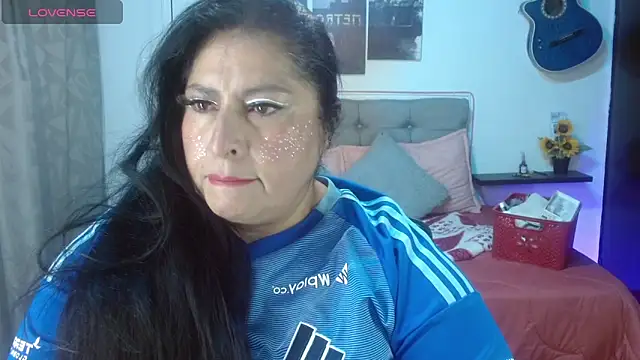 Snapshot of Keyla01_ chatting on 06-18-26, 06:45 Keyla01 online show from 06-18-26, 06:45