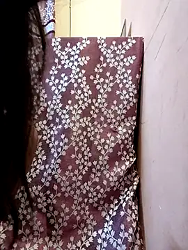 Snapshot of Nikki_Nikku chatting on 02-10-25, 09:14 Nikki Nikku online show from 02-10-25, 09:14