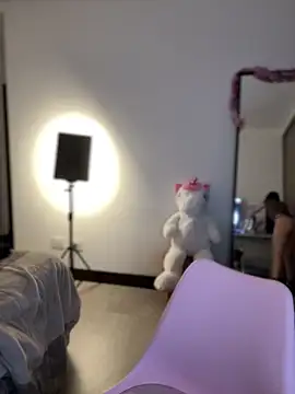 martiiaciar online show from 12-16-25, 01:21