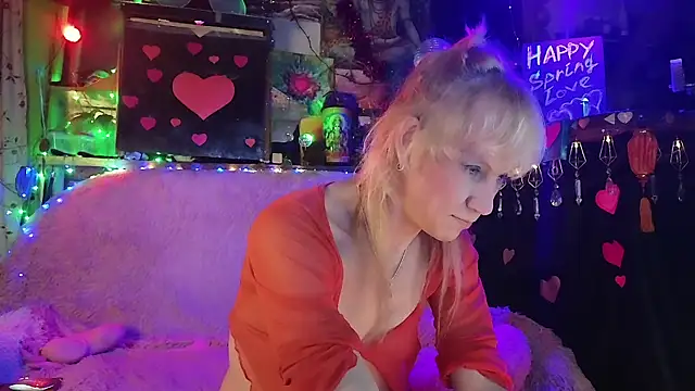 Alexa Cosmic online show from 03-21-25, 01:56