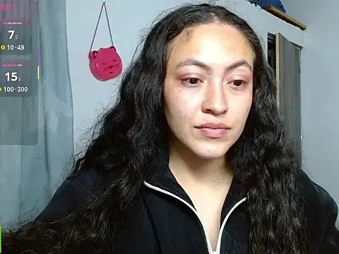 Snapshot of Olivia_Bright chatting on 02-09-26, 01:42 Olivia Bright online show from 02-09-26, 01:42