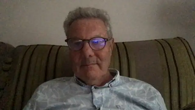Snapshot of Oldpistolpete chatting on 07-29-26, 07:23 Oldpistolpete online show from 07-29-26, 07:23