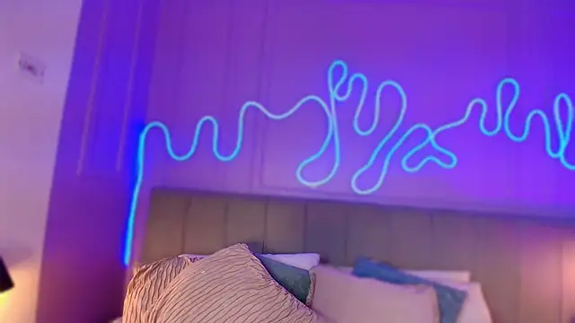 Sofly s online show from 04-23-26, 12:15