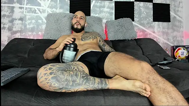 leonidas 18k online show from 06-26-26, 03:55