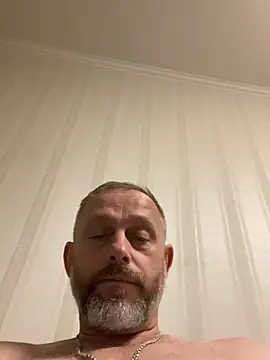 GHsveter online show from 06-11-26, 05:11