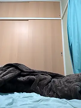 Snapshot of lioncake1221 chatting on 02-05-26, 04:00 lioncake1221 online show from 02-05-26, 04:00