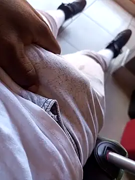 Snapshot of chef-dudi012 chatting on 02-02-26, 06:34 chef-dudi012 online show from 02-02-26, 06:34