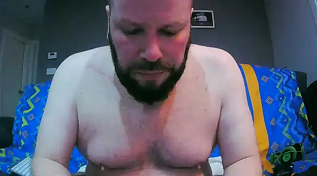 Snapshot of txan9876 chatting on 12-17-24, 08:32 txan9876 online show from 12-17-24, 08:32