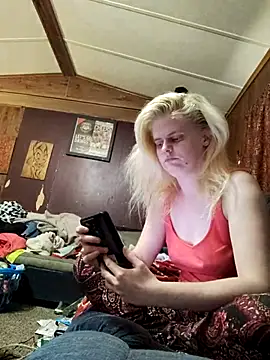 Snapshot of BadAssBitchMakayla chatting on 04-14-26, 03:07 BadAssBitchMakayla online show from 04-14-26, 03:07