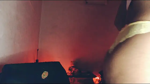 Snapshot of cherry_cleou chatting on 01-06-25, 02:25 cherry cleou online show from 01-06-25, 02:25