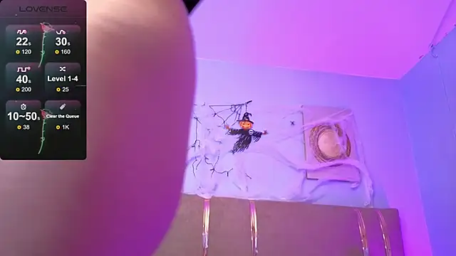 SALOME F0X  online show from 11-01-25, 03:08