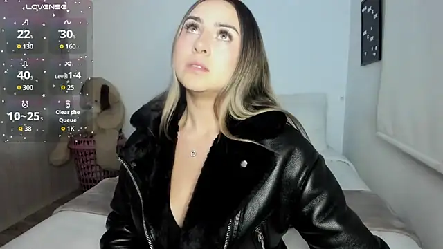 sophi mooreno online show from 04-05-26, 01:03