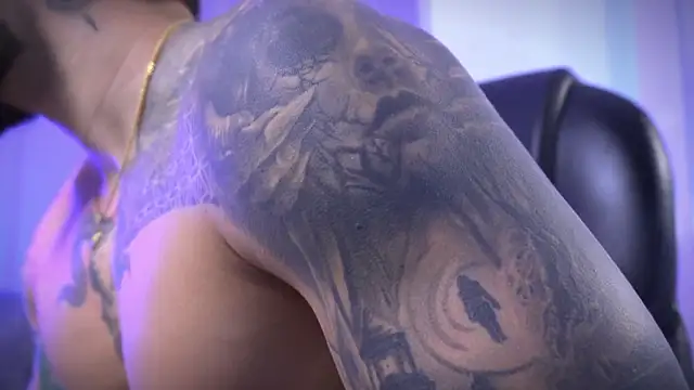 Frank Farrell online show from 11-07-25, 06:30