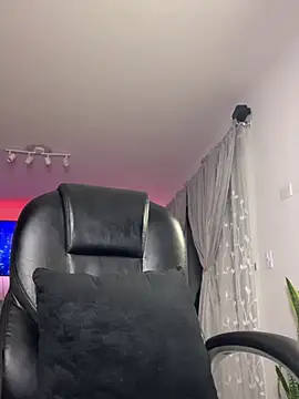 Frank Farrell online show from 02-05-26, 06:40